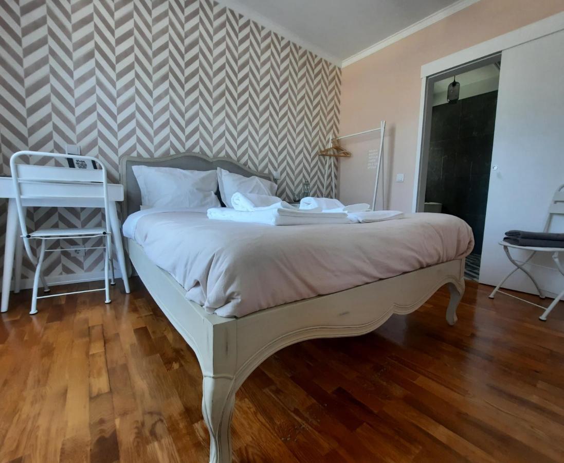 Smiling Places - Guest House In Labruge Eksteriør billede